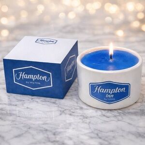 Hampton Inn by Hilton Hotel candle & Post-it Note block! Rare!!